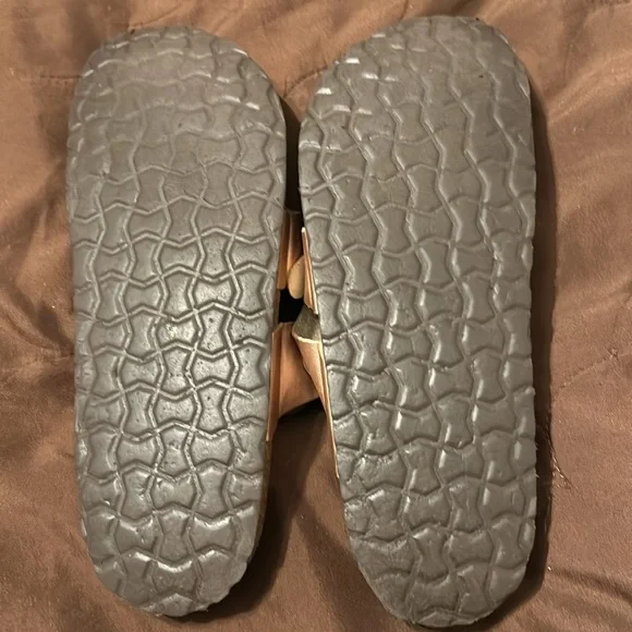 Rose Gold Birkenstock Style Sandals - Picture 2 of 2